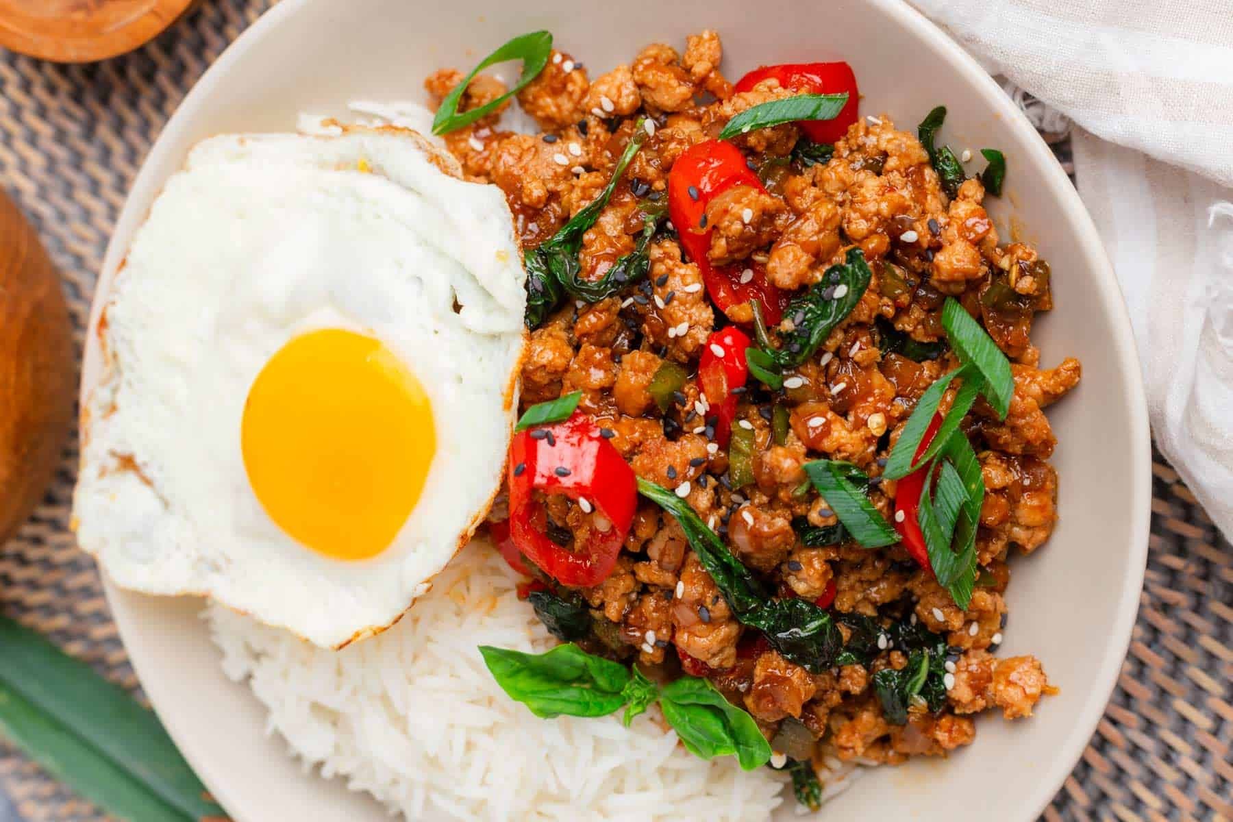 Thai basil chicken with sauce