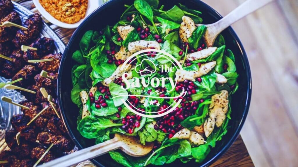 Spinach salad with feta and tomatoes